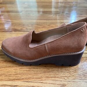 Vionic Willa Wedge Loafers